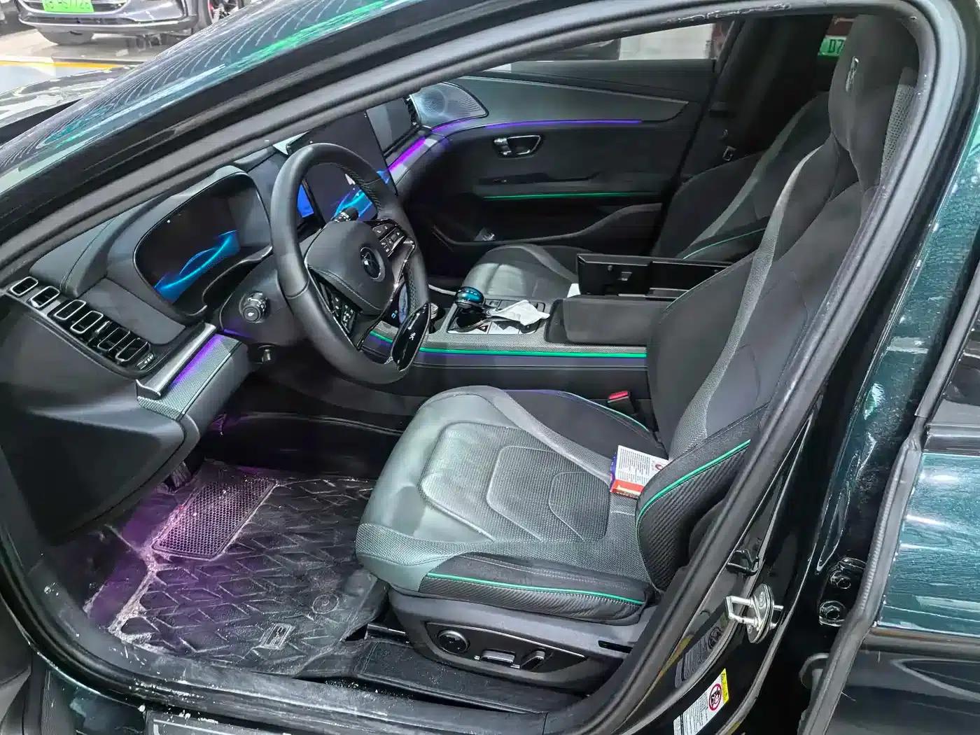 Han 2022 EV 610KM 4WD Thousand Mountains Green Limited Edition — миниатюра 8