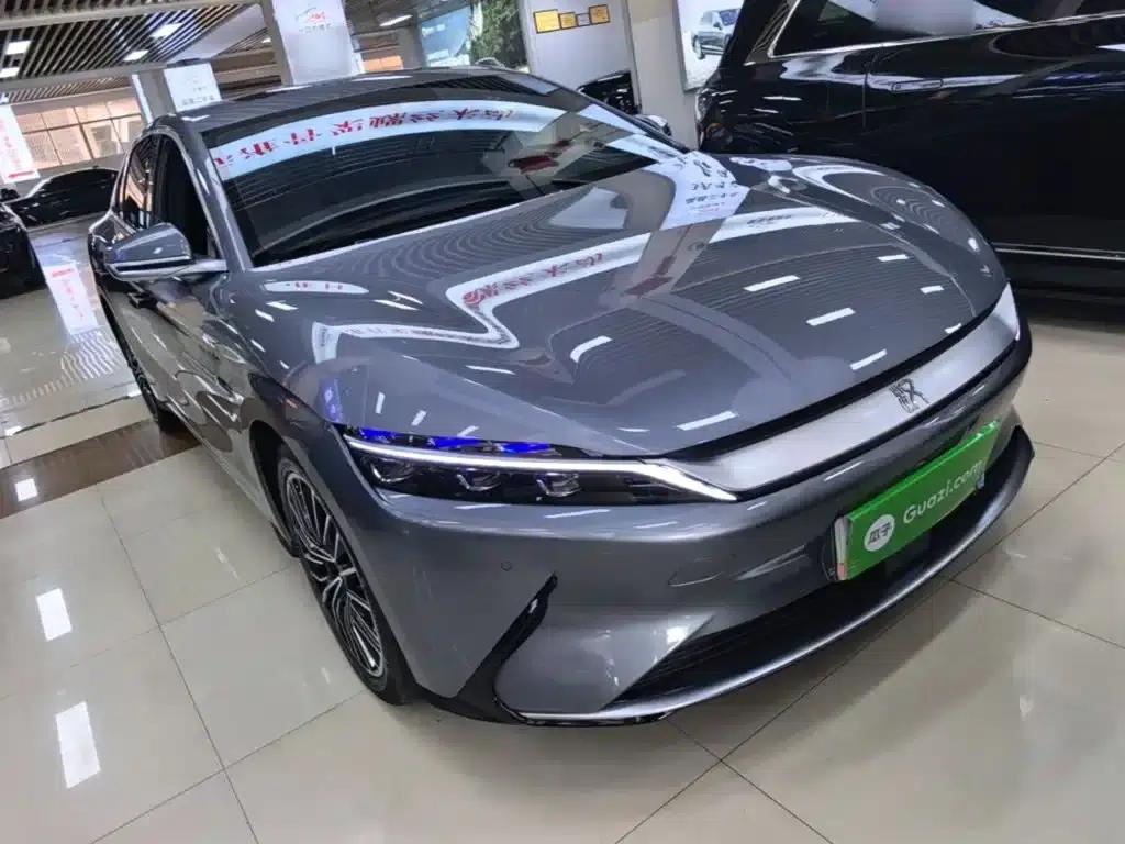 Han 2020 EV Extended Range Luxury Edition — миниатюра 4