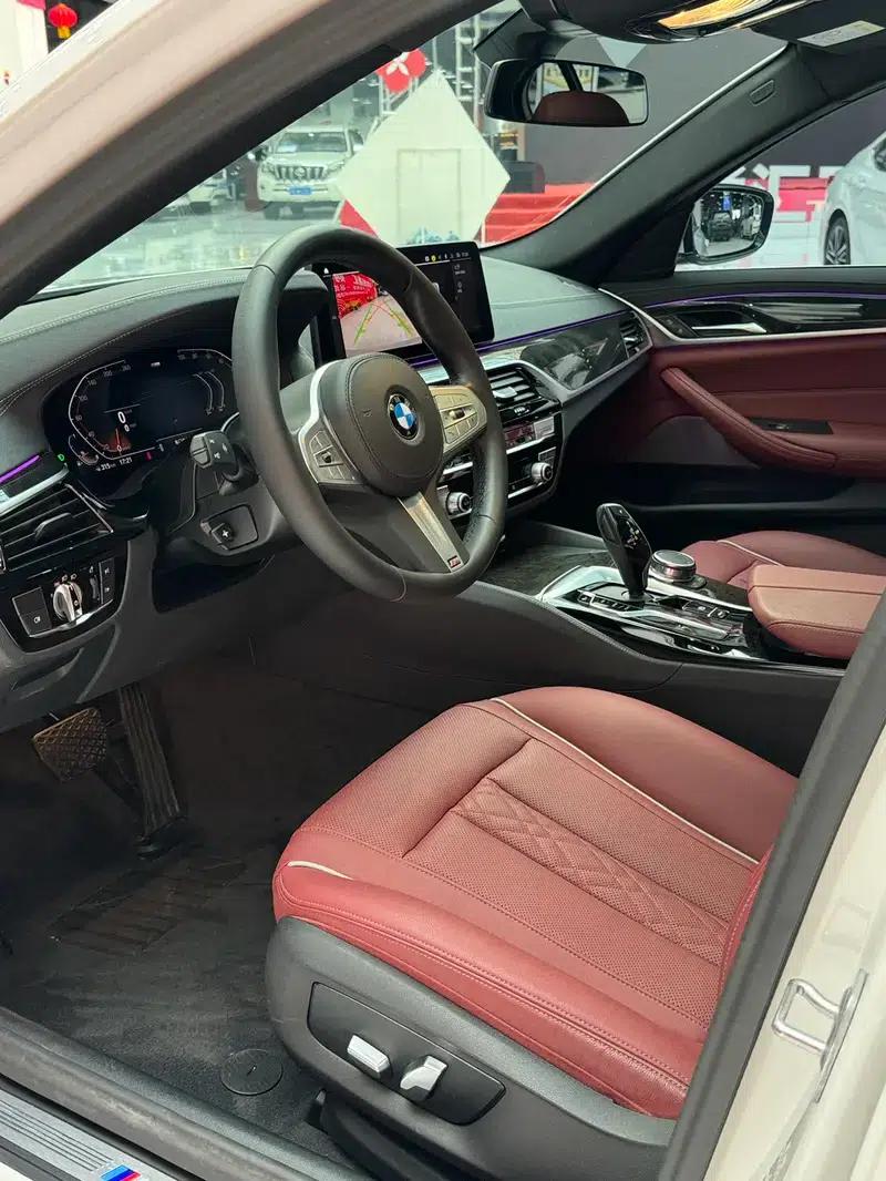 BMW 5 Series 2022 Facelift 525Li M Sport Package — миниатюра 16