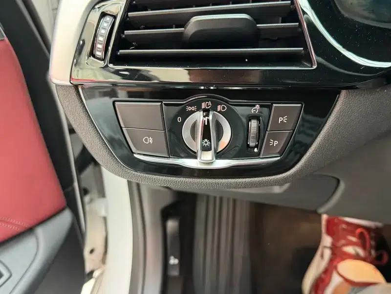 BMW 5 Series 2022 Facelift 525Li M Sport Package — миниатюра 17