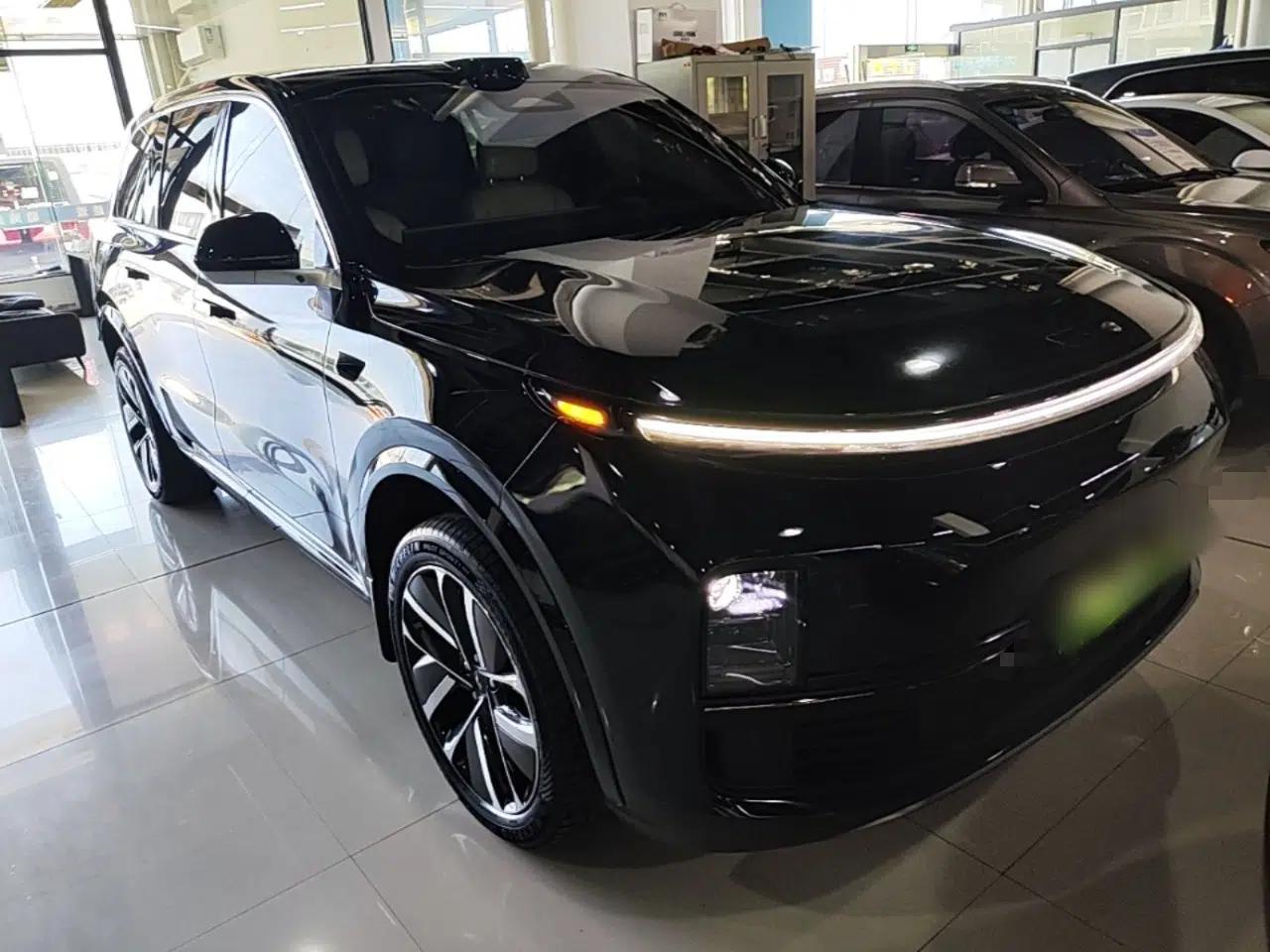 Li Auto L9 2022 Max model — миниатюра 3