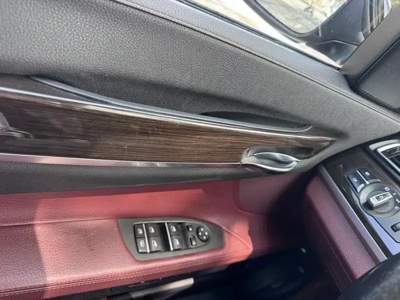 BMW 7 Series 2013 730Li Leading Edition — миниатюра 19