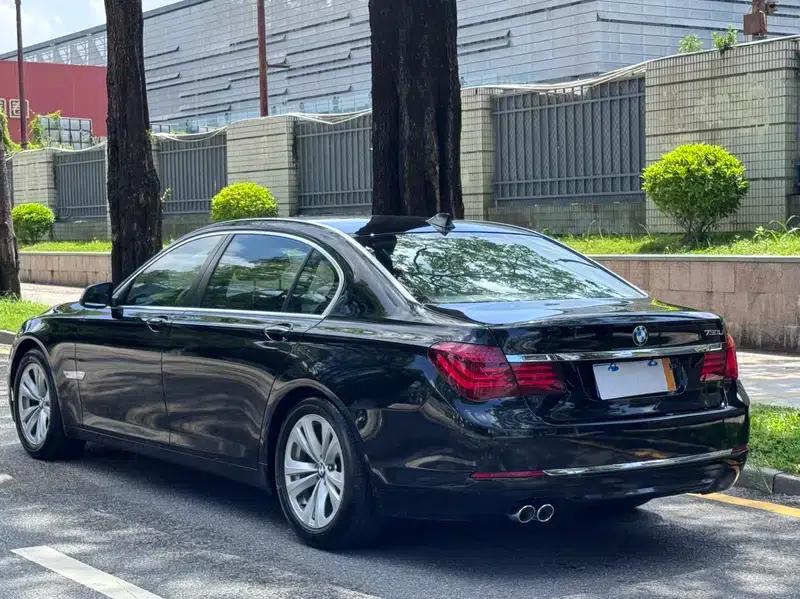 BMW 7 Series 2013 730Li Leading Edition — миниатюра 5