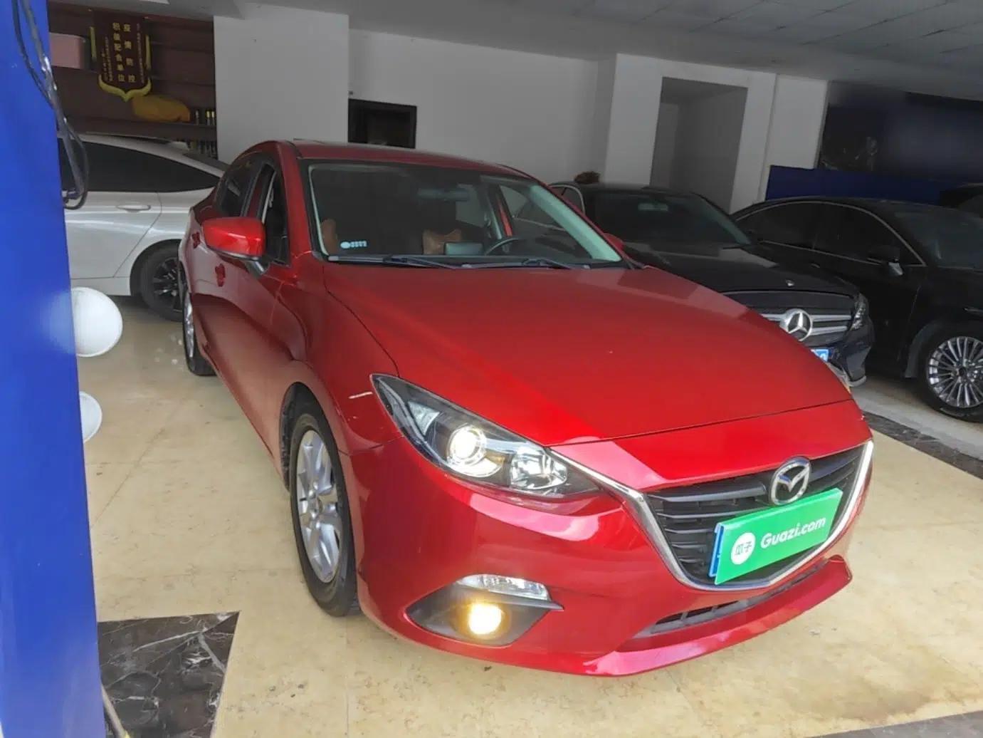 Mazda 3 Axela 2014 Sedan 1.5L Automatic Luxury Model — миниатюра 3