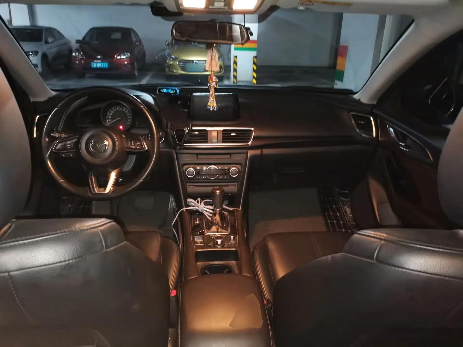 Mazda 3 Axela 2017 Sedan 2.0L Automatic Prestige Model China VI Standard — миниатюра 9