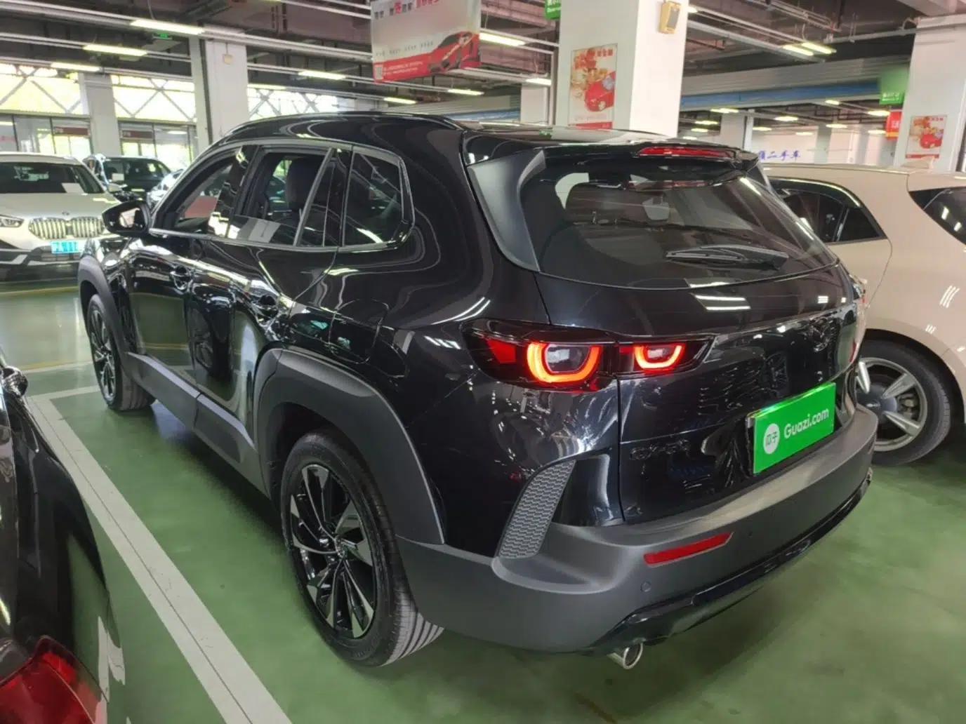 Mazda CX-50 2023 2.5L Luxury Edition — миниатюра 4