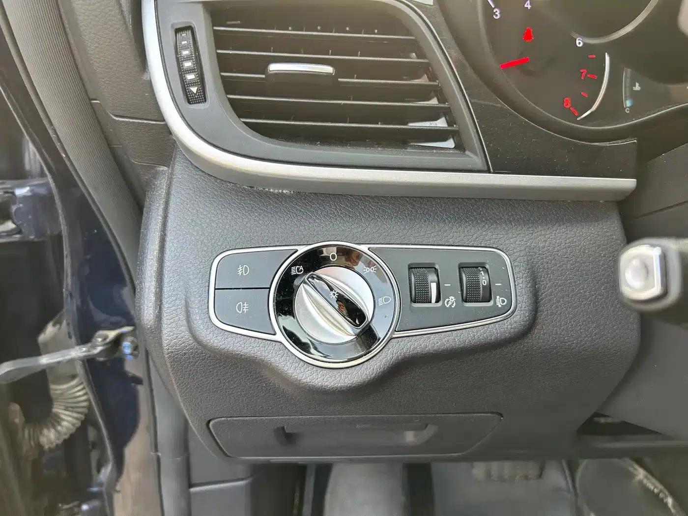 Song MAX 2018 1.5T Automatic Intelligent Flagship 6-seater — миниатюра 17
