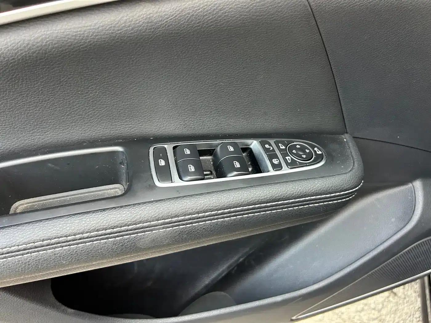 Song MAX 2018 1.5T Automatic Intelligent Flagship 6-seater — миниатюра 19