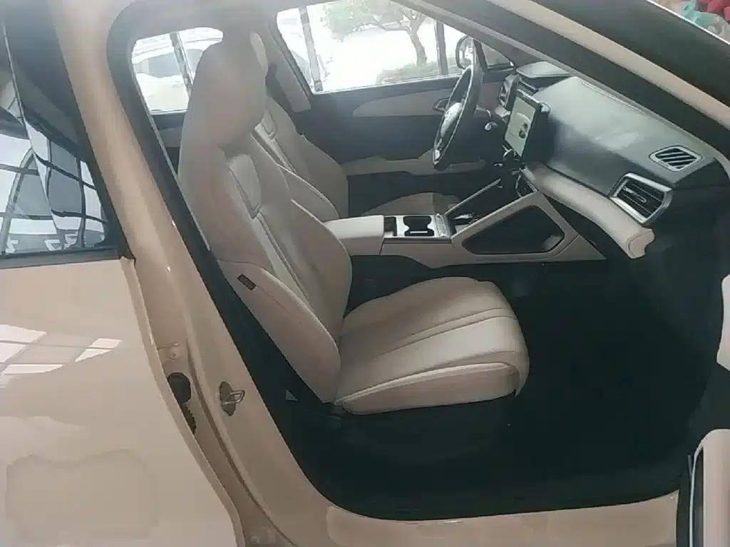 Yuan UP 2025 301KM Navigator — миниатюра 25