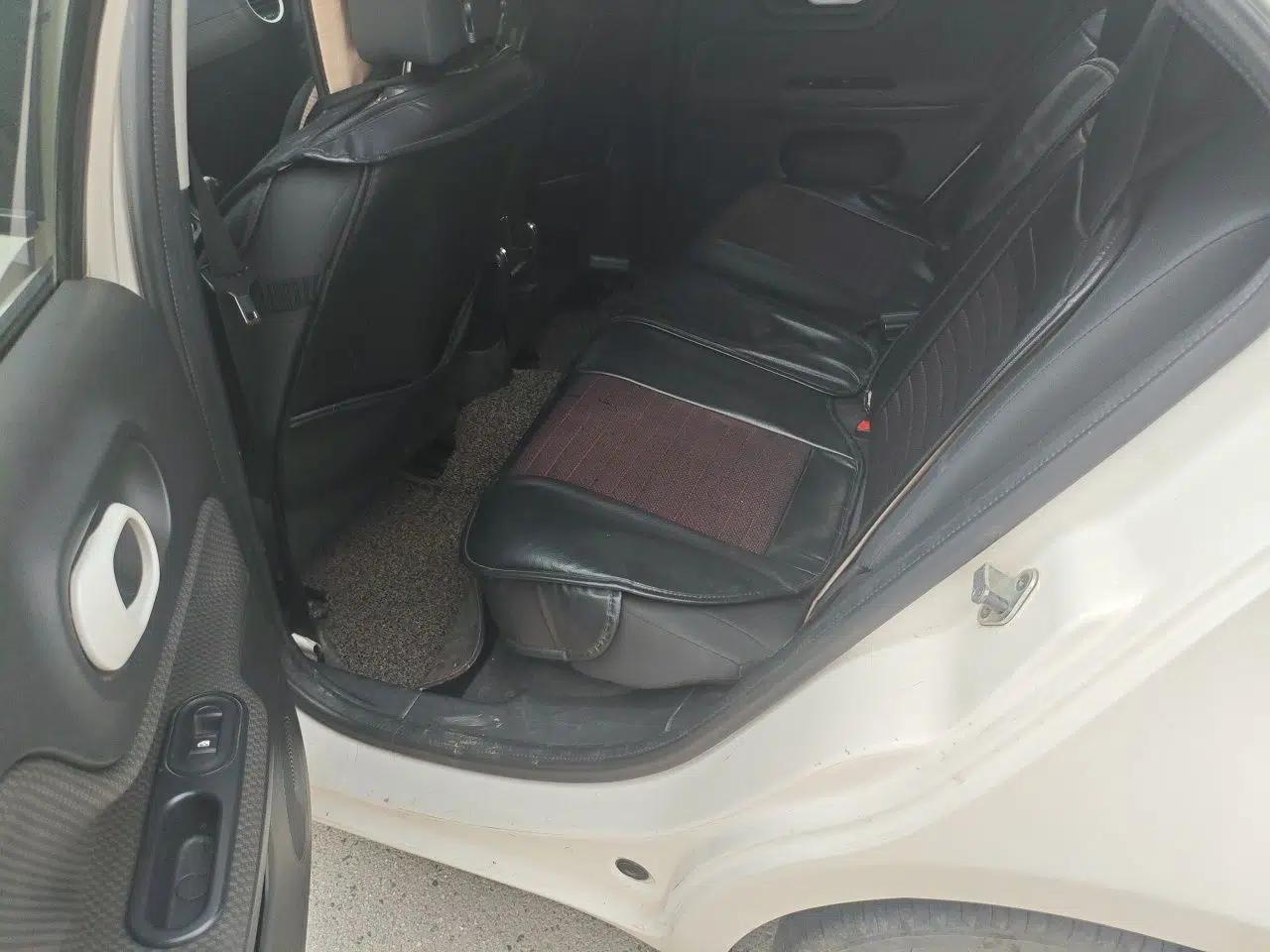 MG 3 2011 1.5L AMT Elite Edition — миниатюра 17