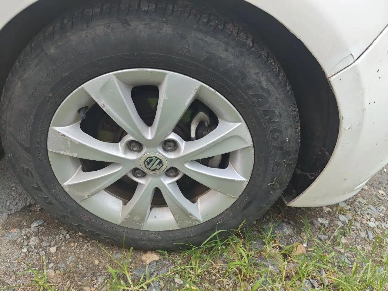 MG 3 2011 1.5L AMT Elite Edition — миниатюра 8