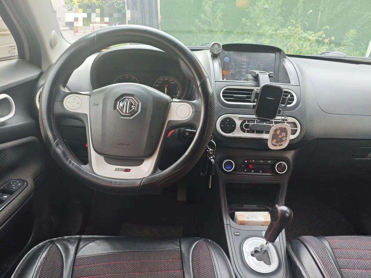 MG 3 2011 1.5L AMT Elite Edition — миниатюра 10