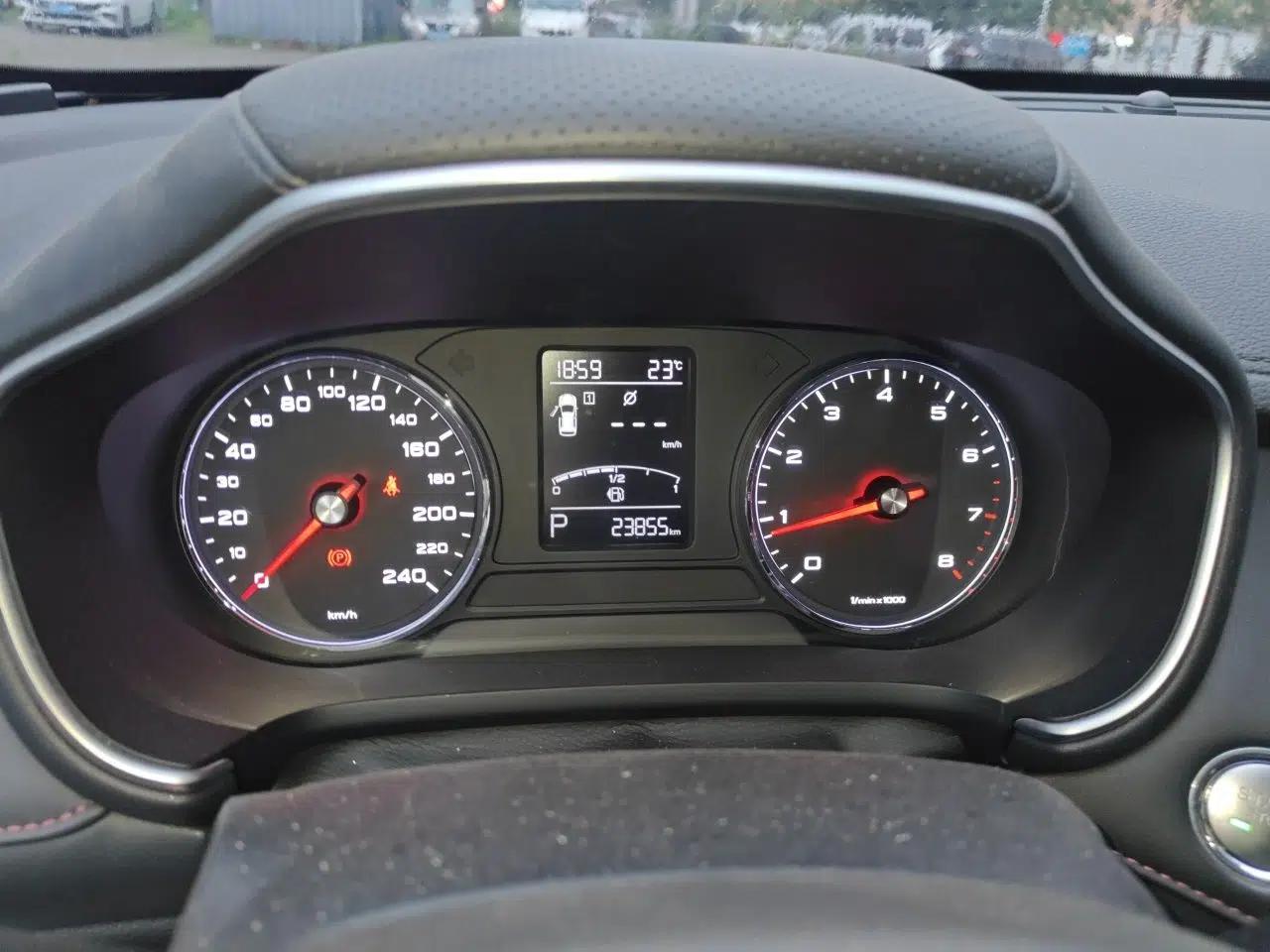 MG HS 2019 20T Automatic Two-Wheel Drive Luxury Edition China VI Standard — миниатюра 11