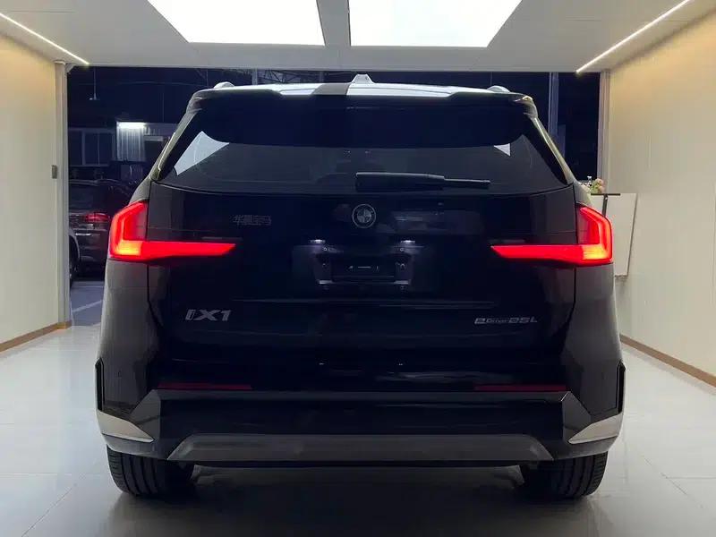 BMW iX1 2024 eDrive25L X Design Package — миниатюра 5