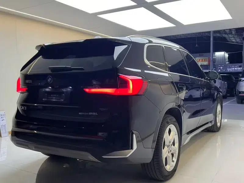 BMW iX1 2024 eDrive25L X Design Package — миниатюра 6