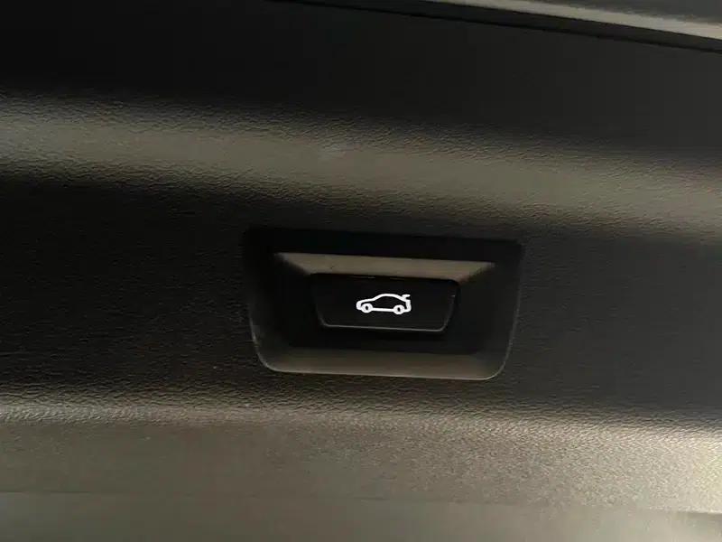 BMW iX1 2024 eDrive25L X Design Package — миниатюра 7