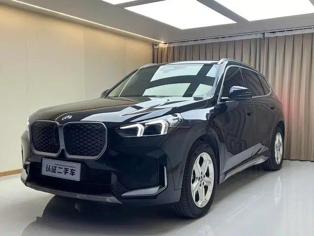 BMW iX1 2024 eDrive25L X Design Package