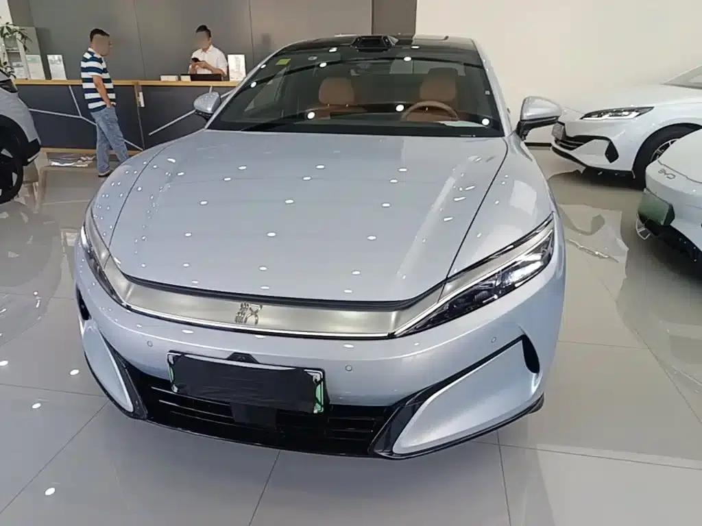 Han L 2025 EV All-Wheel Drive LiDAR Flagship Edition — миниатюра 3