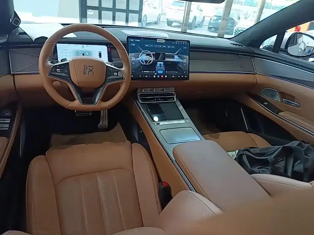 Han L 2025 EV All-Wheel Drive LiDAR Flagship Edition — миниатюра 10