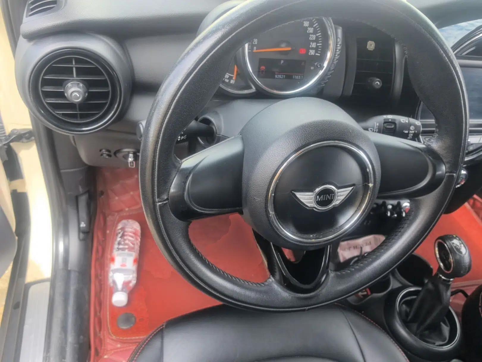 MINI 2015 1.2T ONE Five-Door Edition — миниатюра 13