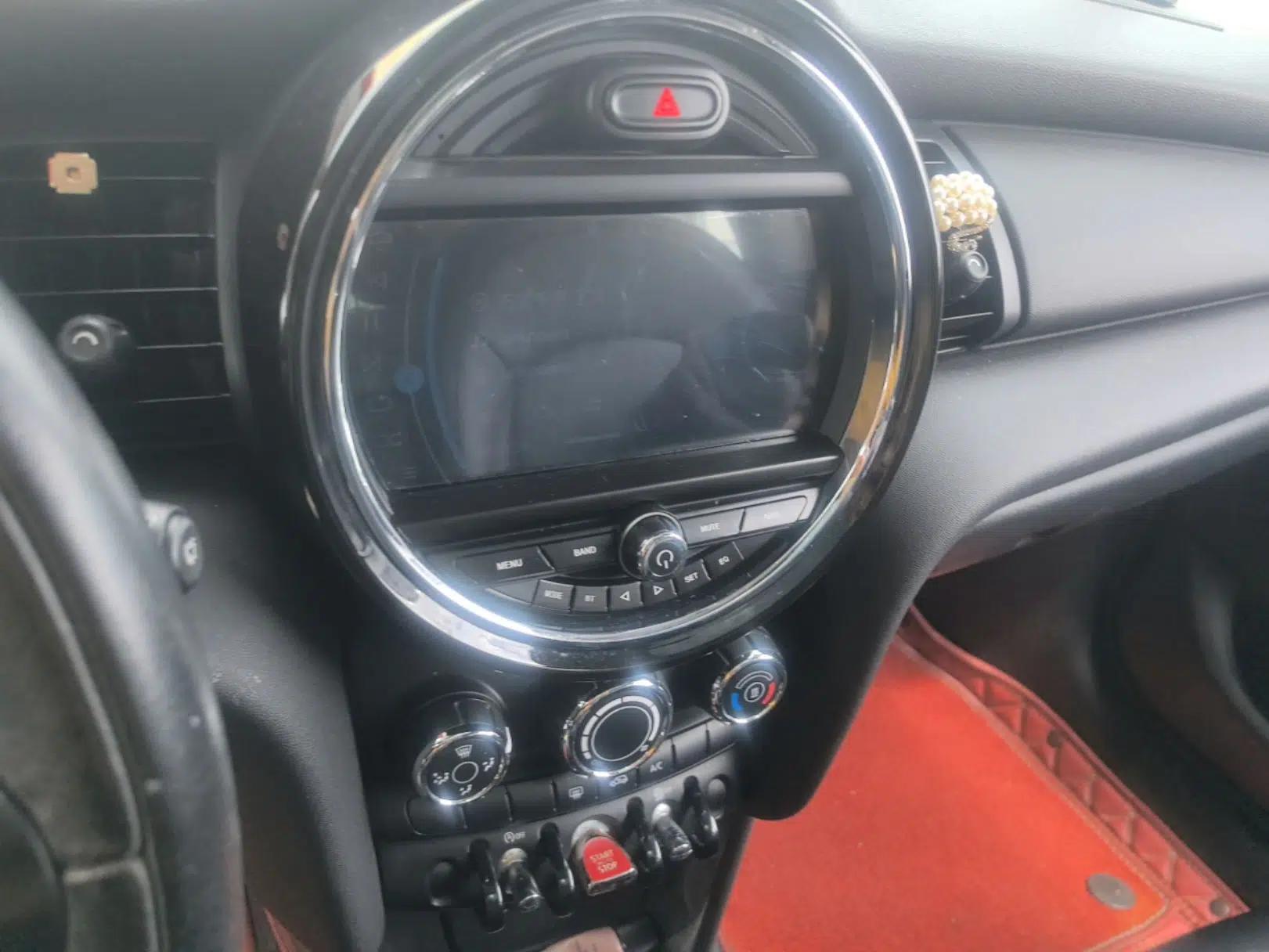 MINI 2015 1.2T ONE Five-Door Edition — миниатюра 15