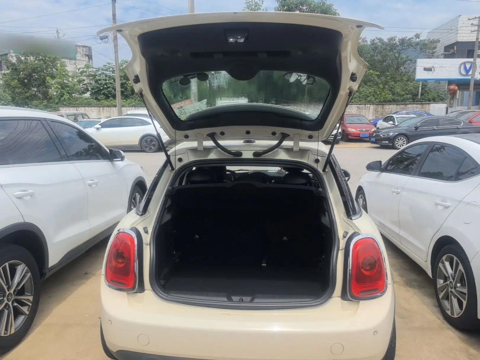 MINI 2015 1.2T ONE Five-Door Edition — миниатюра 22