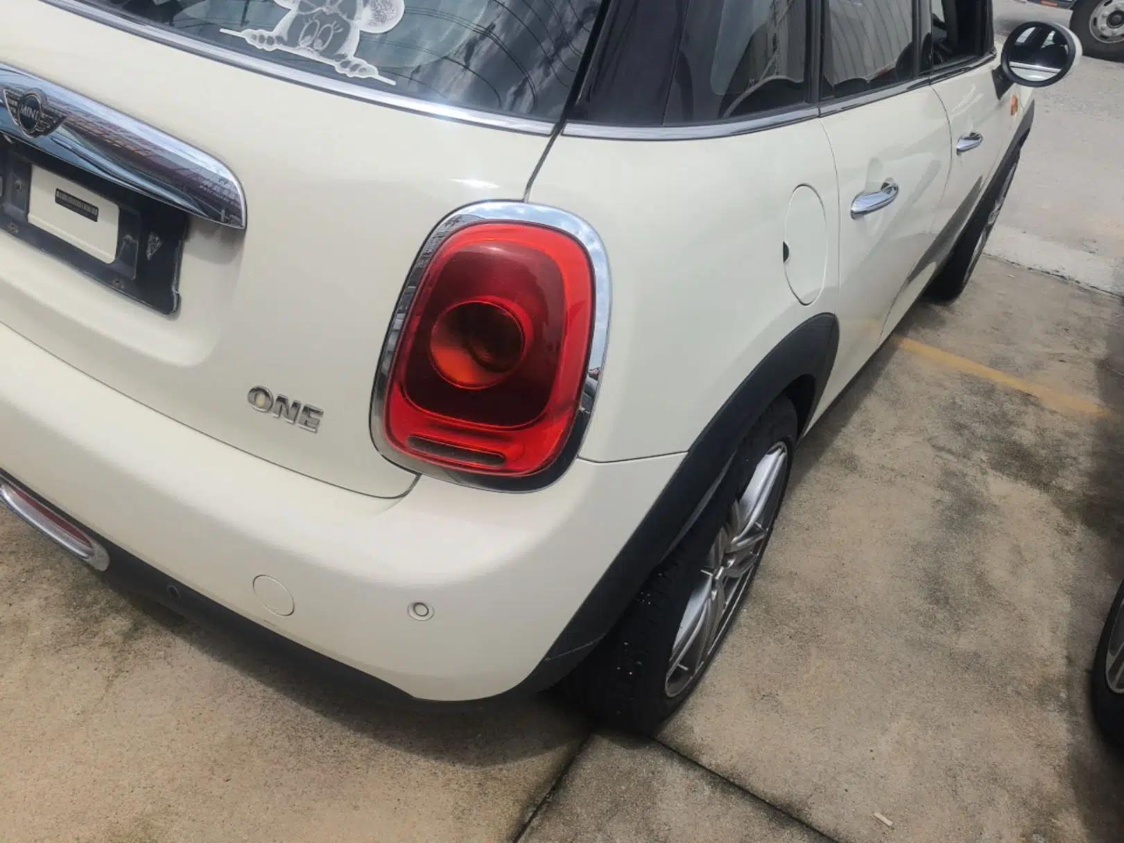 MINI 2015 1.2T ONE Five-Door Edition — миниатюра 9
