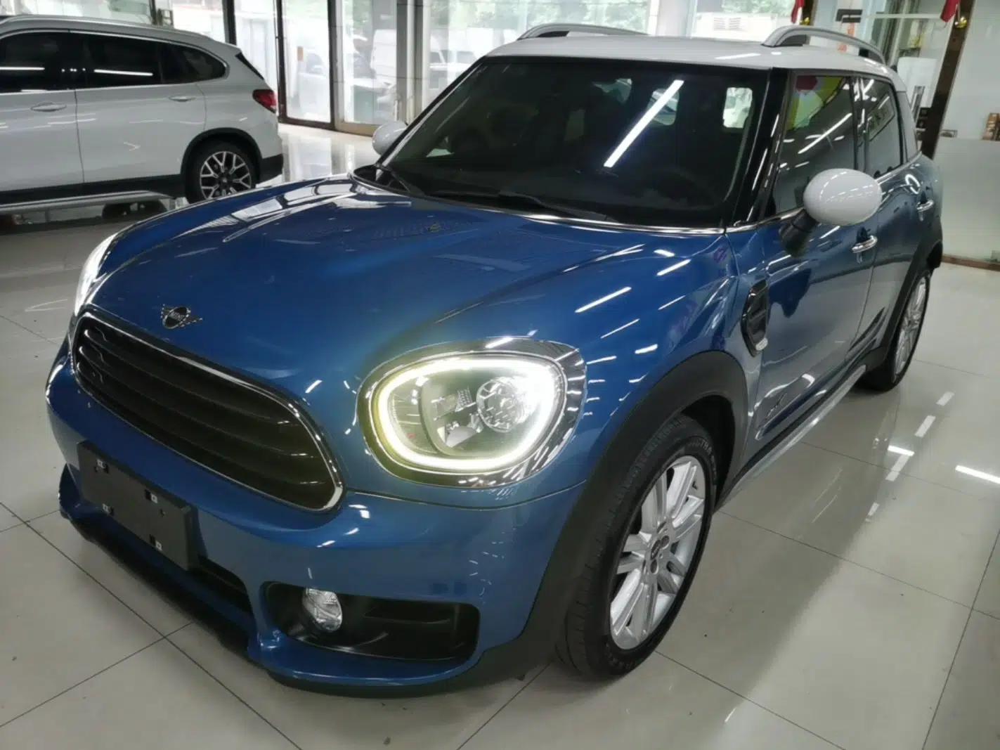 MINI Countryman 2018 1.5T COOPER ALL4 Artist — миниатюра 1