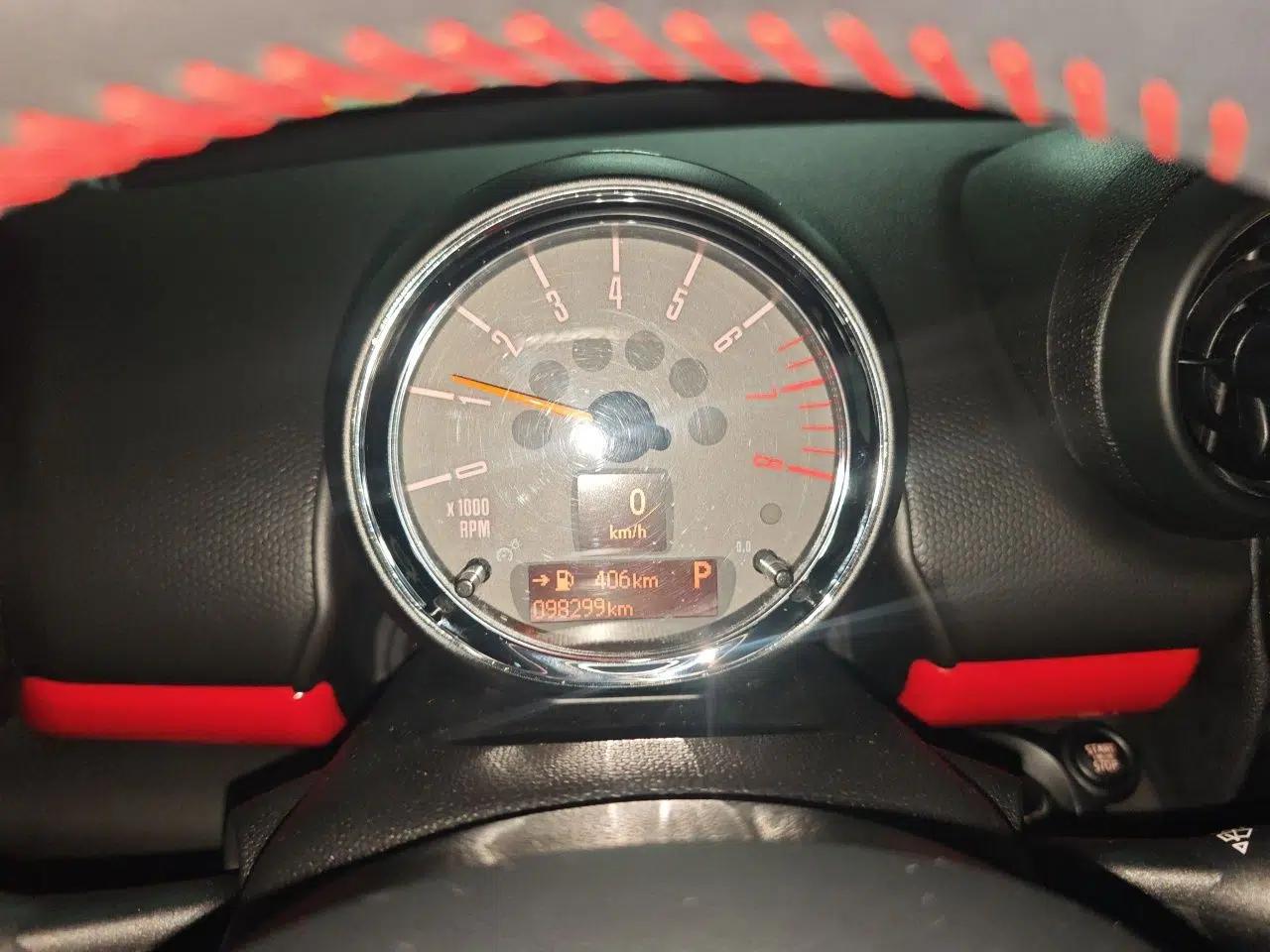 MINI JCM COUNTRYMAN 2014 1.6T JOHN COOPER WORKS ALL4 — миниатюра 11