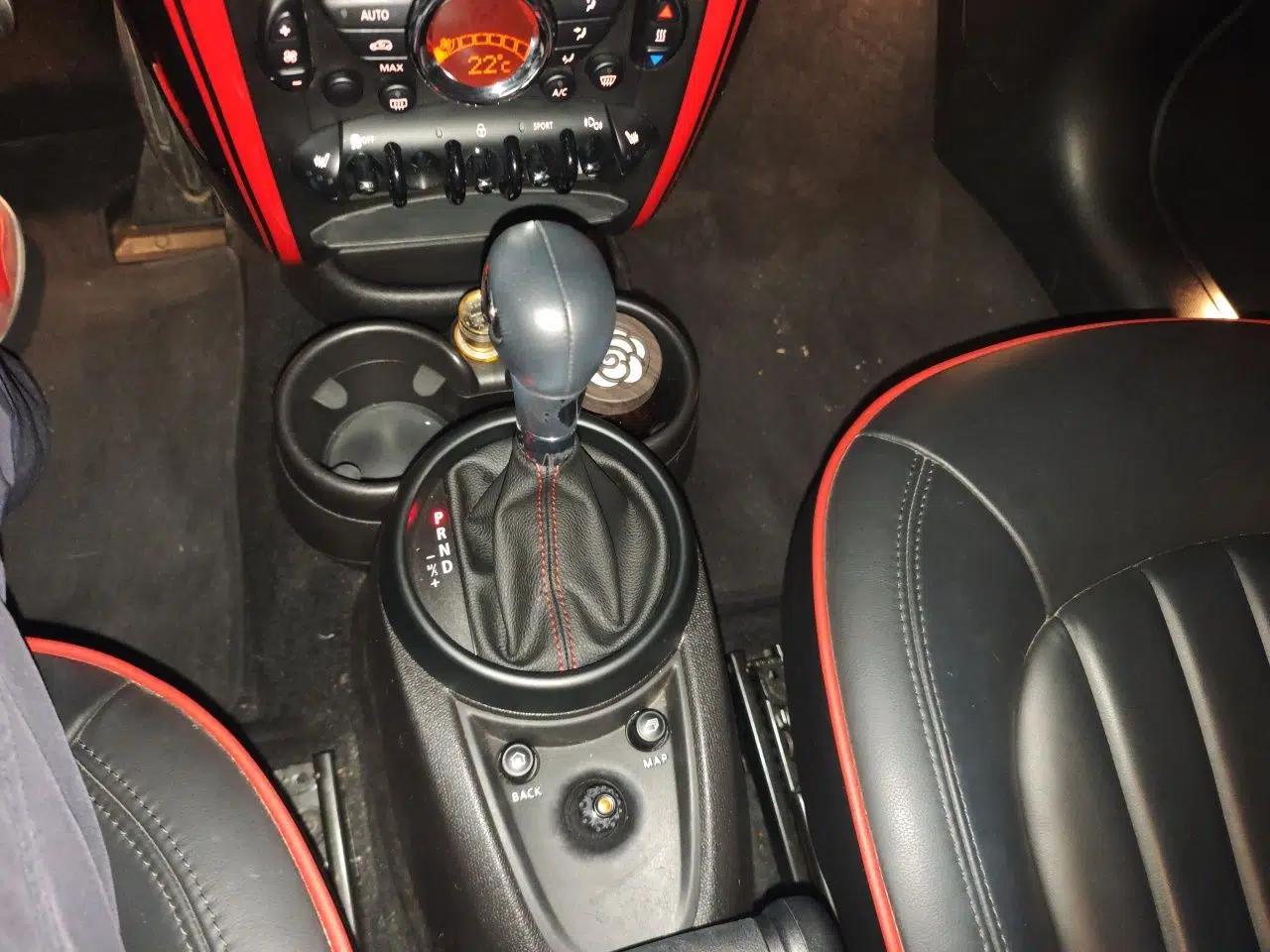 MINI JCM COUNTRYMAN 2014 1.6T JOHN COOPER WORKS ALL4 — миниатюра 14