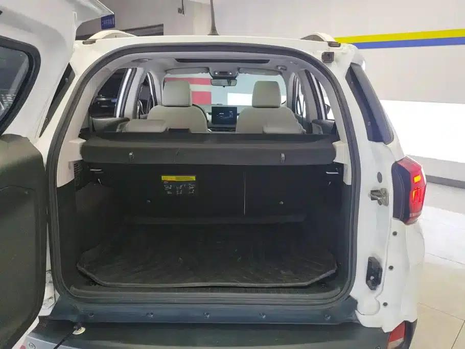 Yuan Pro 2021 401KM Premium — миниатюра 4