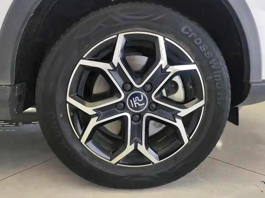 Yuan Pro 2021 401KM Premium — миниатюра 6