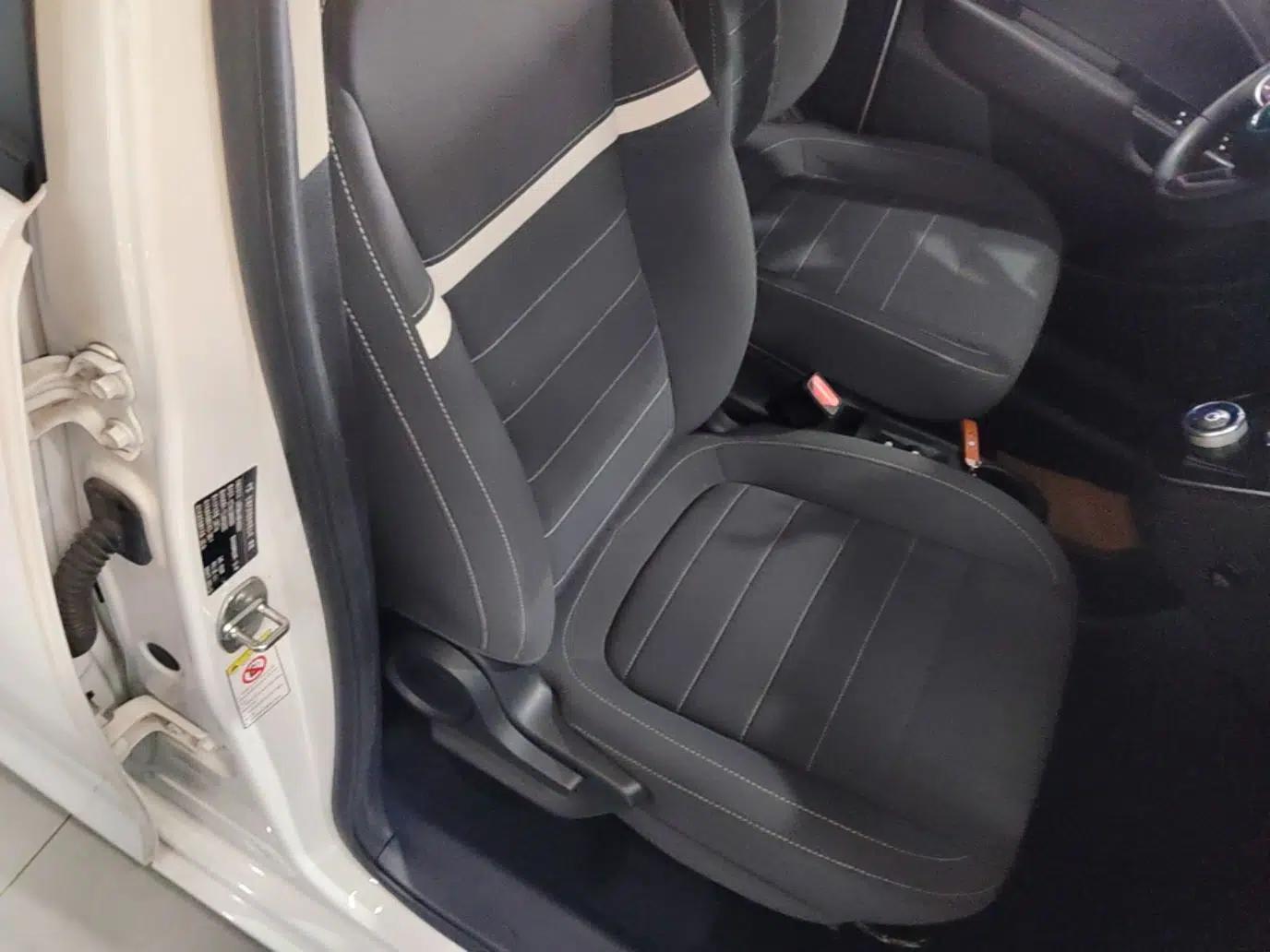 ORA White Cat 2022 Upgraded Model 305km Range Luxury Version Lithium-Ion Battery — миниатюра 19