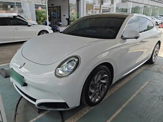 ORA Lightning Cat 2022 555 km Luxury Edition