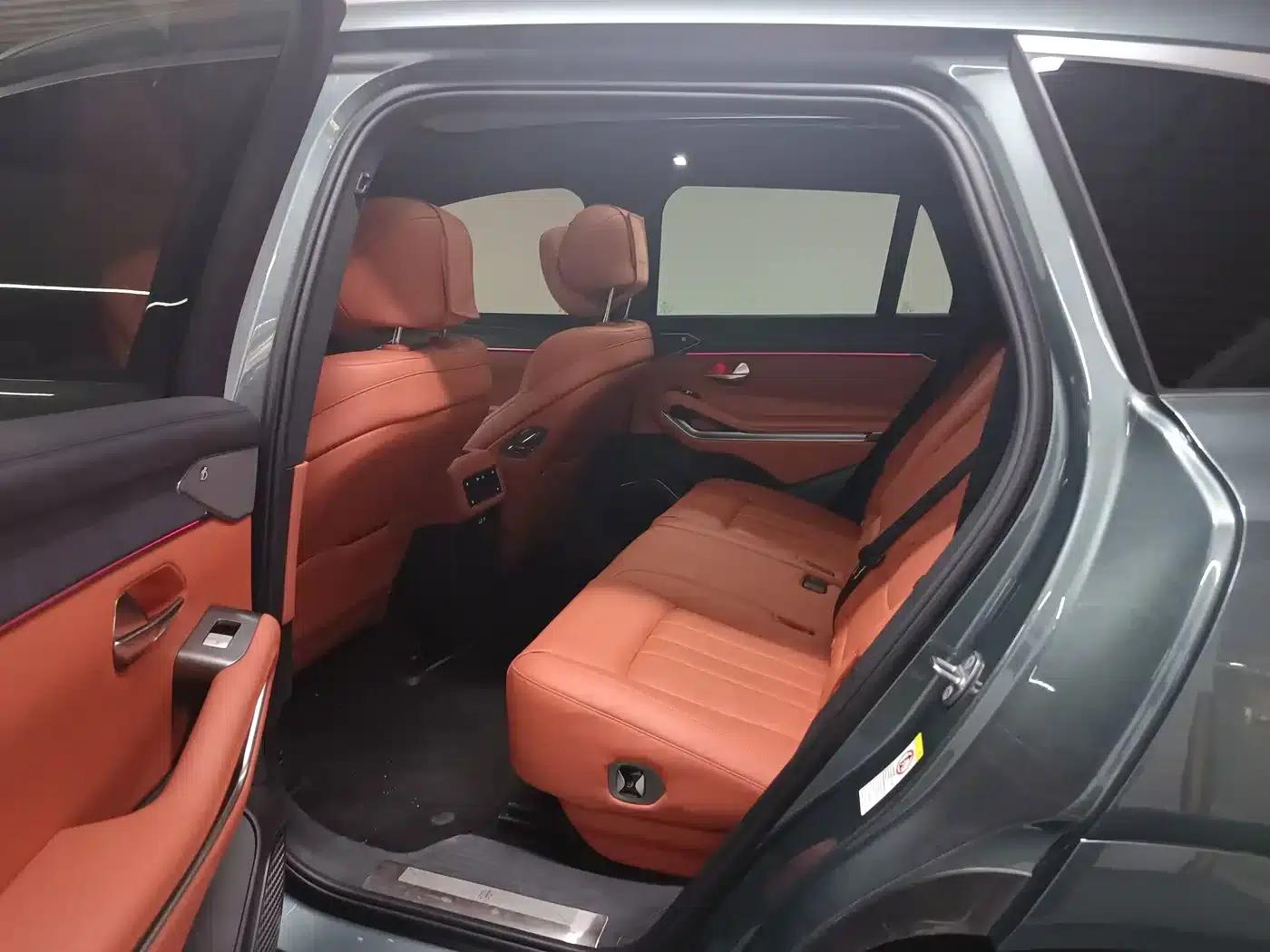 Tang L 2025 EV 600KM Four-Wheel Drive LiDAR Flagship Edition — миниатюра 13