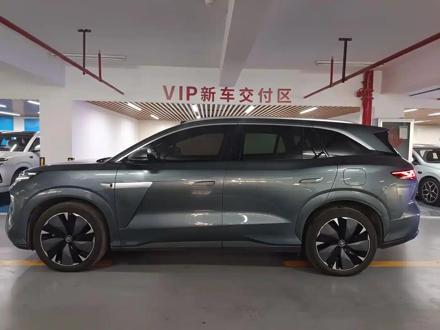Tang L 2025 EV 600KM Four-Wheel Drive LiDAR Flagship Edition — миниатюра 5