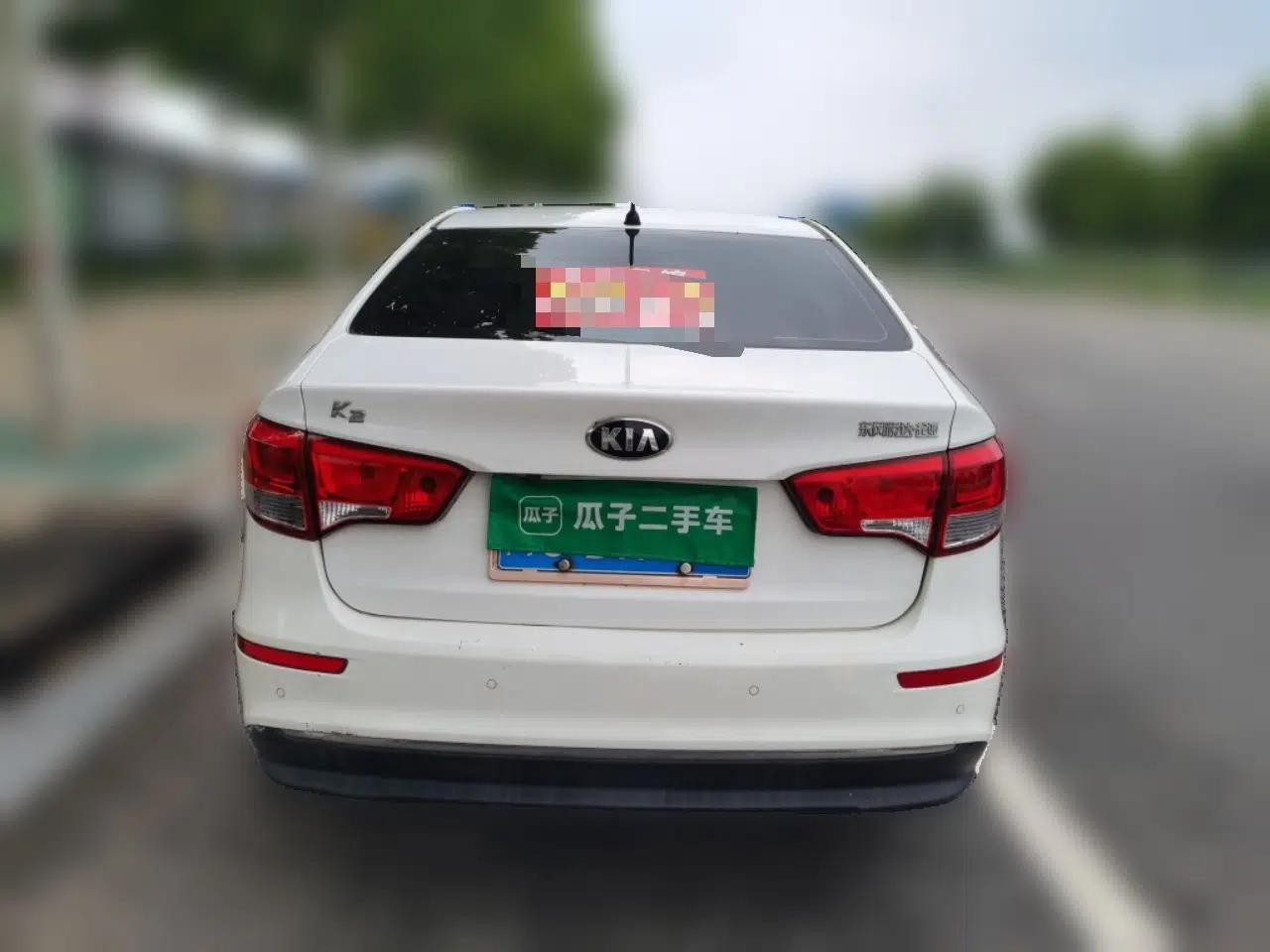Kia K2 2015 Sedan 1.4L MT TOP — миниатюра 5