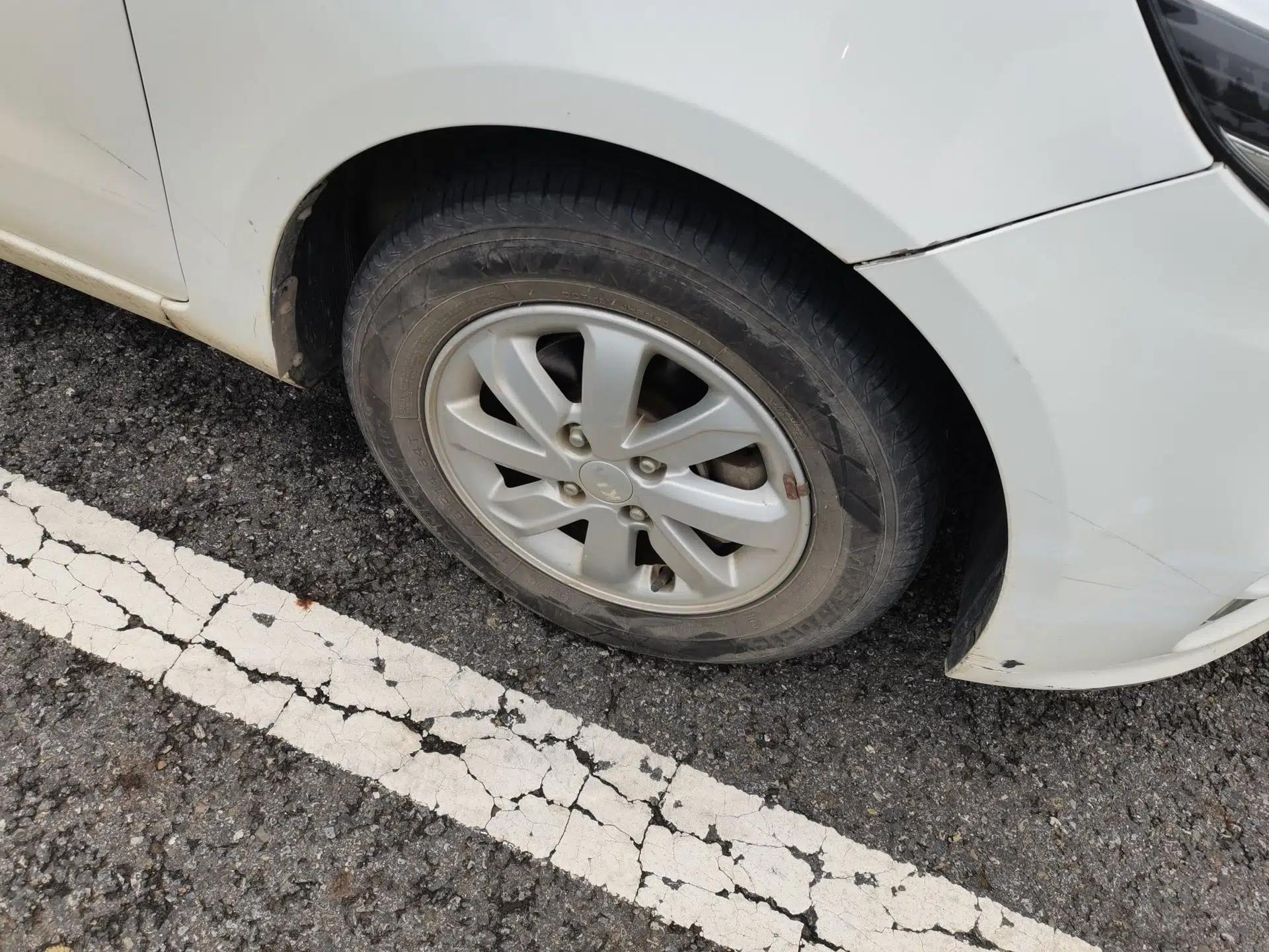 Kia K2 2015 Sedan 1.4L MT TOP — миниатюра 8