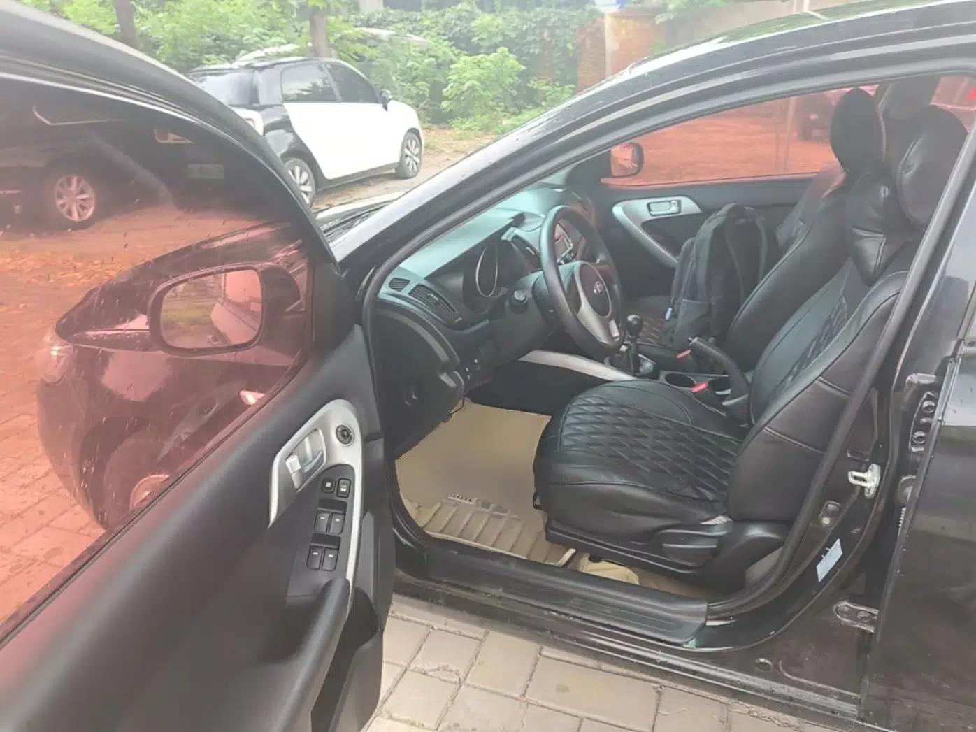 Kia Forte 2014 1.6L MT GL — миниатюра 18