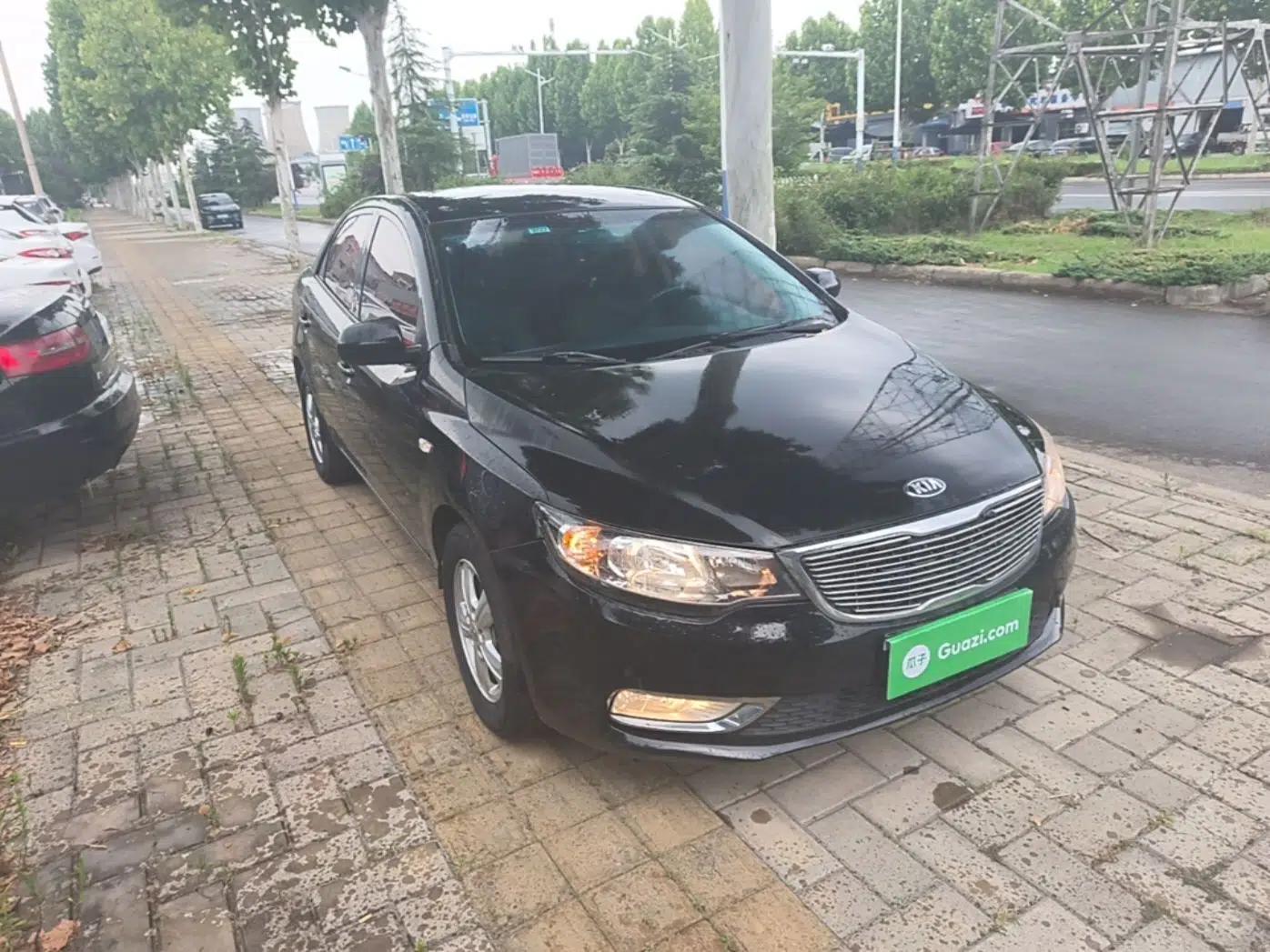 Kia Forte 2014 1.6L MT GL — миниатюра 3