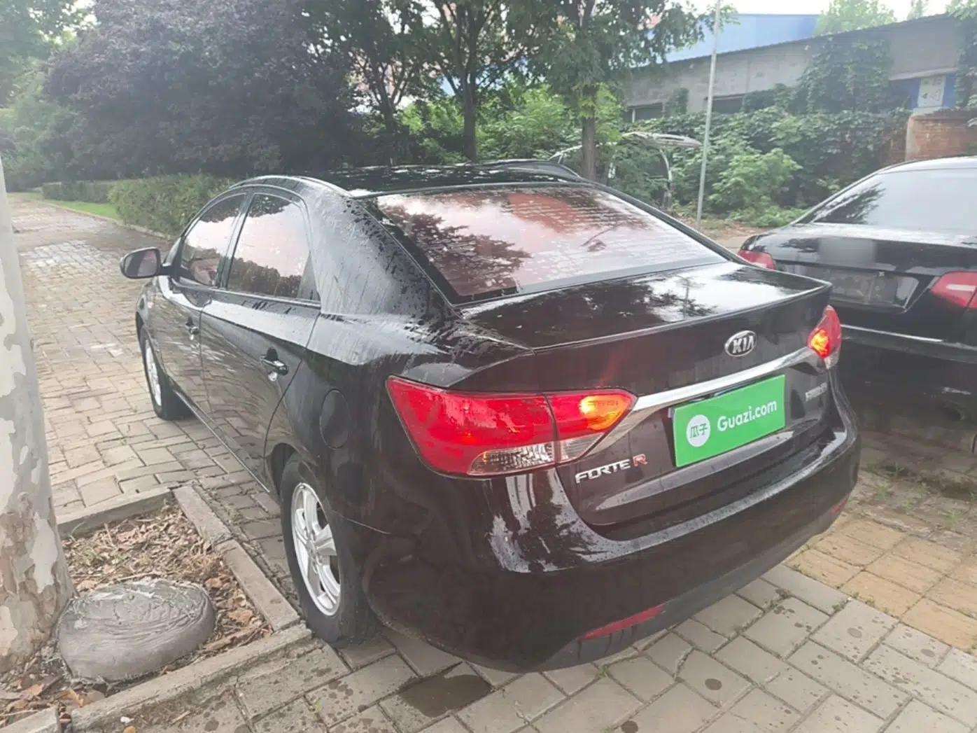 Kia Forte 2014 1.6L MT GL — миниатюра 4