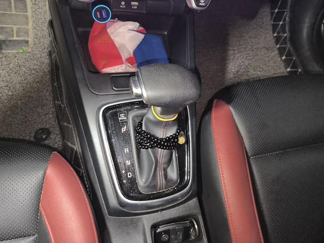 Kia KX Cross 2018 1.6L Automatic Dynamic Sunroof Version — миниатюра 14