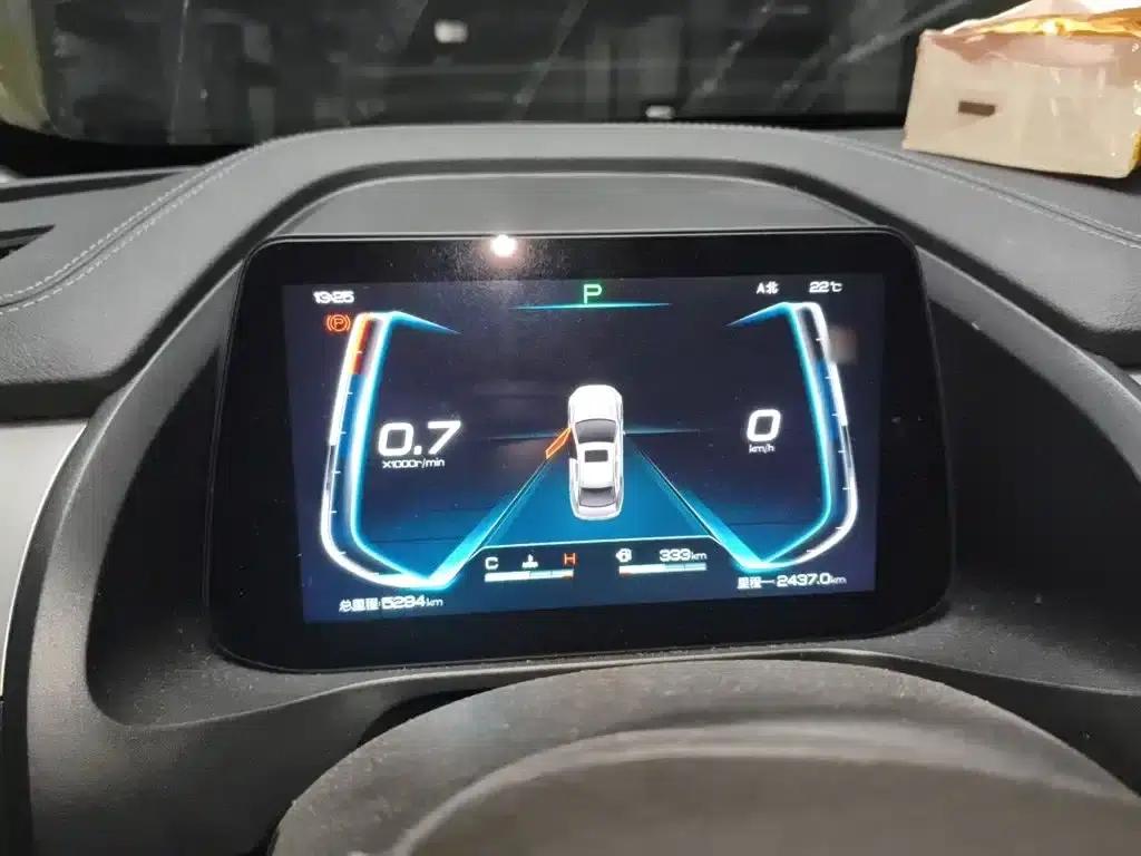 Qin Pro 2020 Super Edition 1.5TI Automatic Premium — миниатюра 4