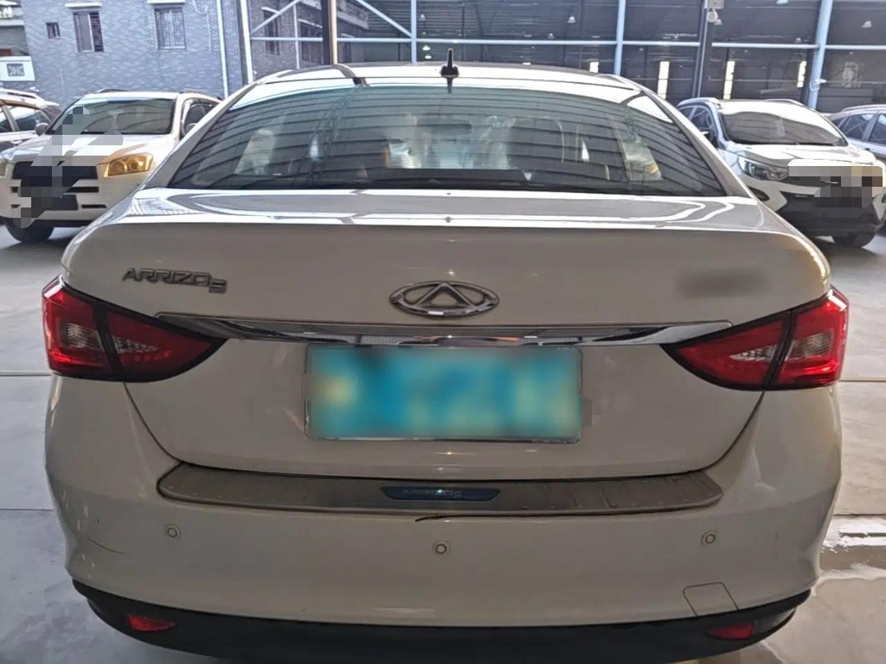 Chery Arrizo 5 2016 1.5L Manual Lingrui Edition — миниатюра 5