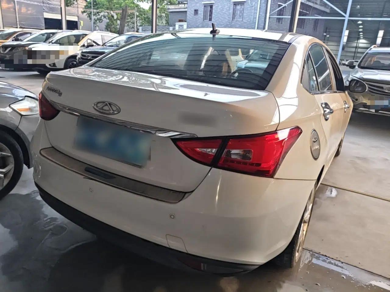 Chery Arrizo 5 2016 1.5L Manual Lingrui Edition — миниатюра 6