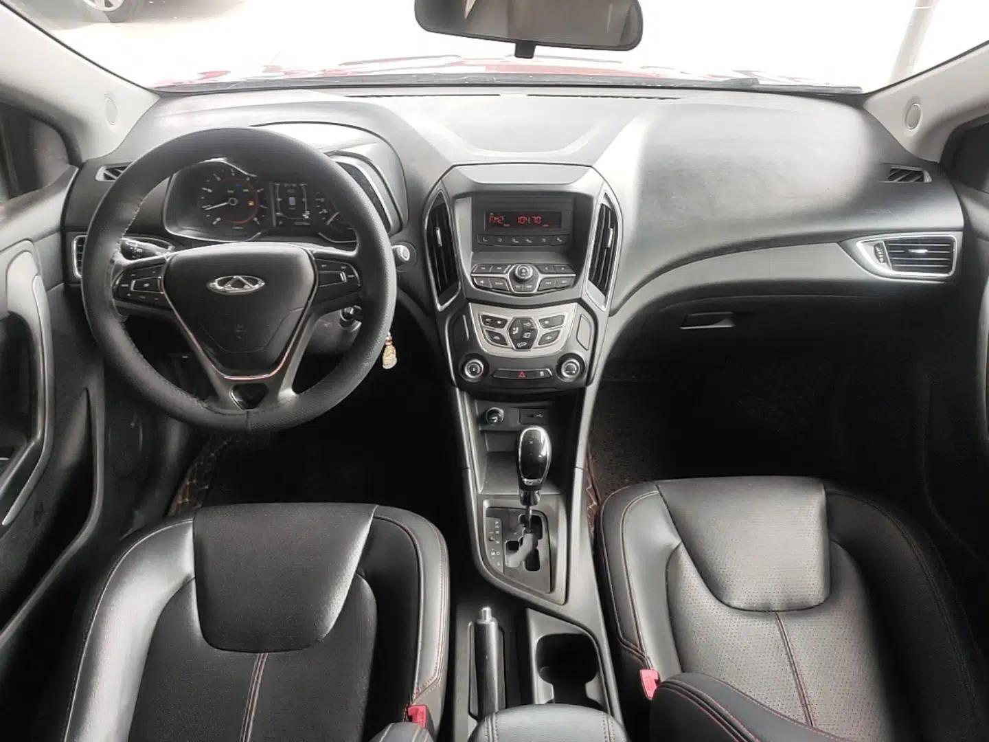 Chery Arrizo 5 2016 1.5L CVT Trendsetting Edition — миниатюра 12