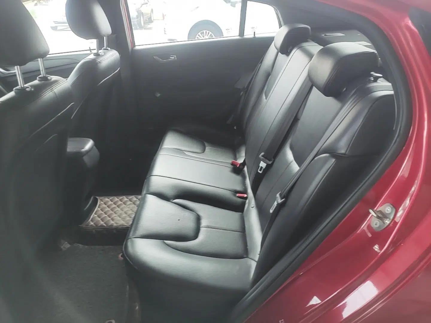 Chery Arrizo 5 2016 1.5L CVT Trendsetting Edition — миниатюра 20