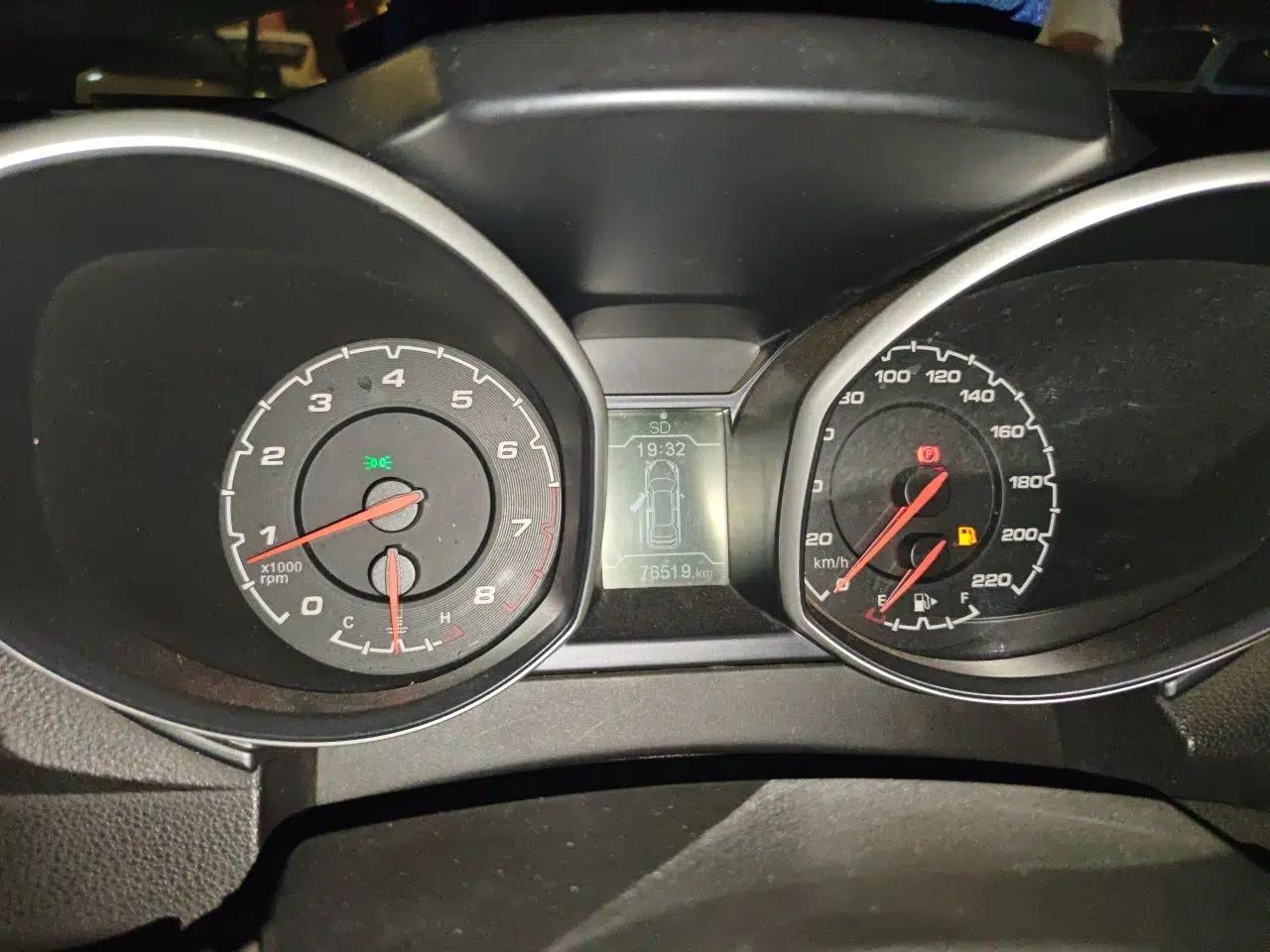 Chery Tiggo 5 2015 2.0L Manual Jia Yue Edition — миниатюра 11