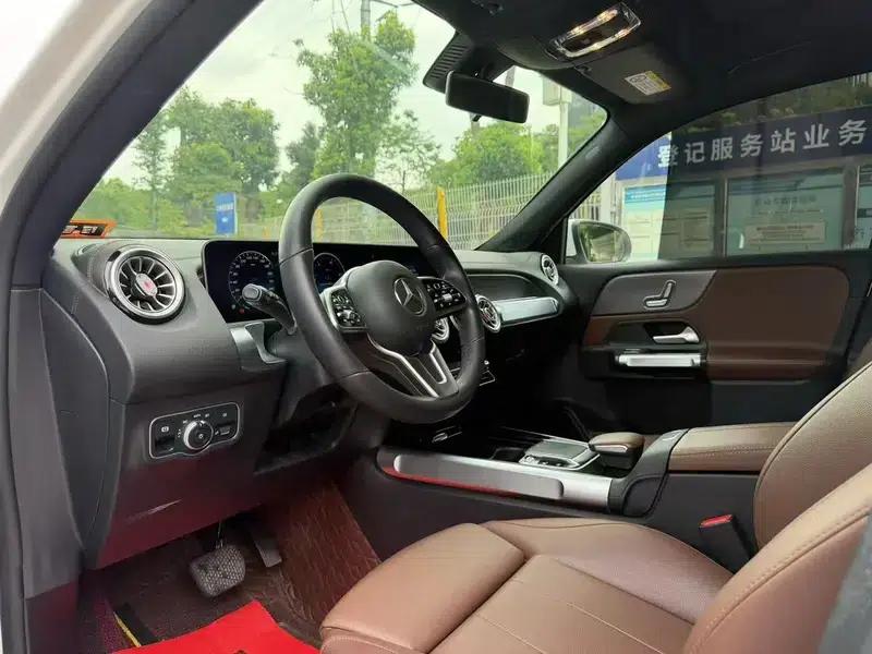 Mercedes-Benz GLB 2021 Fashion Edition — миниатюра 8