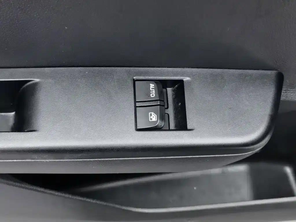Baojun 310 2020 1.2L Manual Value Edition — миниатюра 9